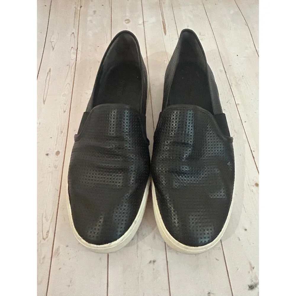Vince Womens Blair Slip On Sneaker Perforated Black Leather Casual Loafers 9.5 M